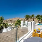 Ξενοδοχείο Tropicana Suites & Villas Mykonos