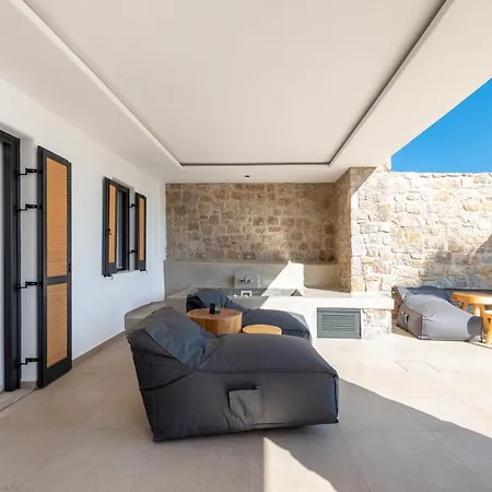 מלון Tropicana , & Mykonos 4*