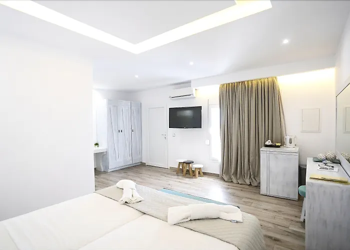 Tropicana , & Mykonos 4* Paradise Beach (Mykonos)