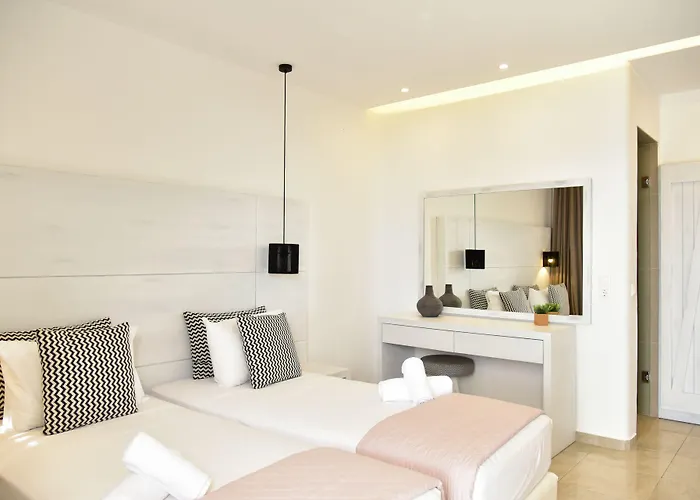 Tropicana , Suites&villas Mykonos Paradise Beach (Mykonos)