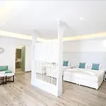 Tropicana , & Mykonos 4*