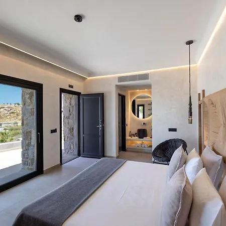 Tropicana , & Mykonos 4*