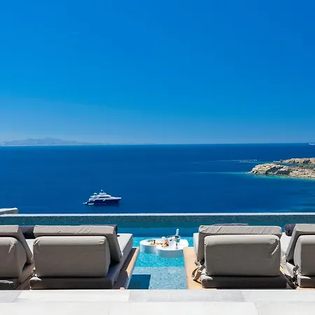 Hotel Tropicana & Mykonos 5*