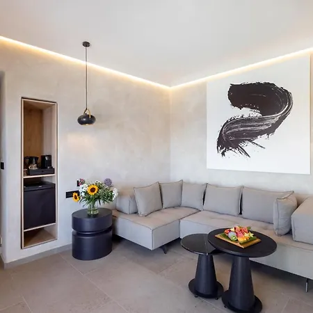 Tropicana Suites&villas Mykonos 5*