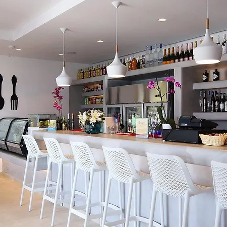 Отель Tropicana , & Mykonos Парадайз-Бич