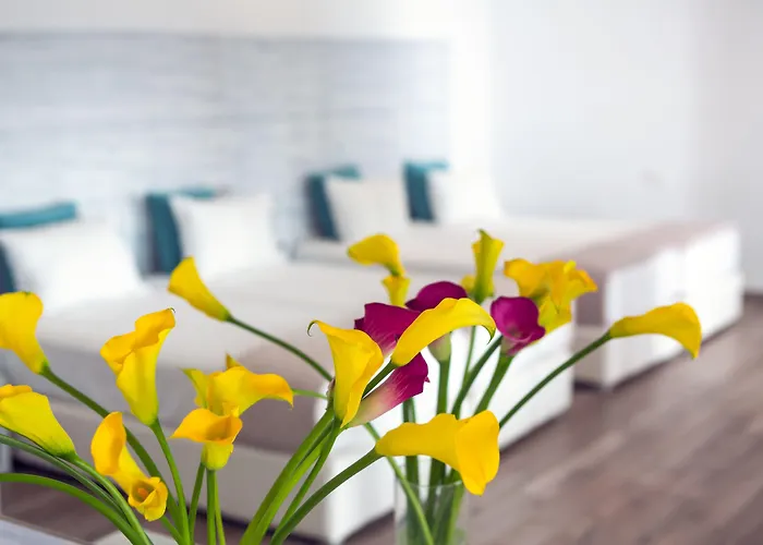 Tropicana , & Mykonos Отель Парадайз-Бич